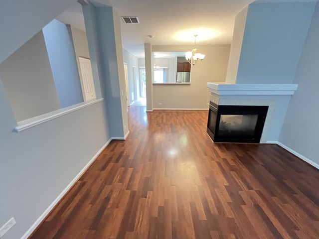 2009 CONCORD Drive, Mchenry, IL 60050