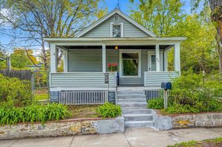 891 Benhill Road, Saint Paul, MN 55105