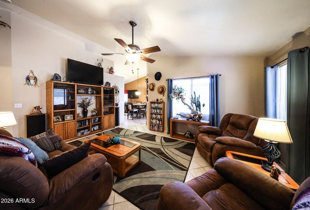 8845 W GREER Avenue, Peoria, AZ 85345