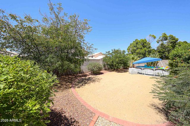 8845 W GREER Avenue, Peoria, AZ 85345
