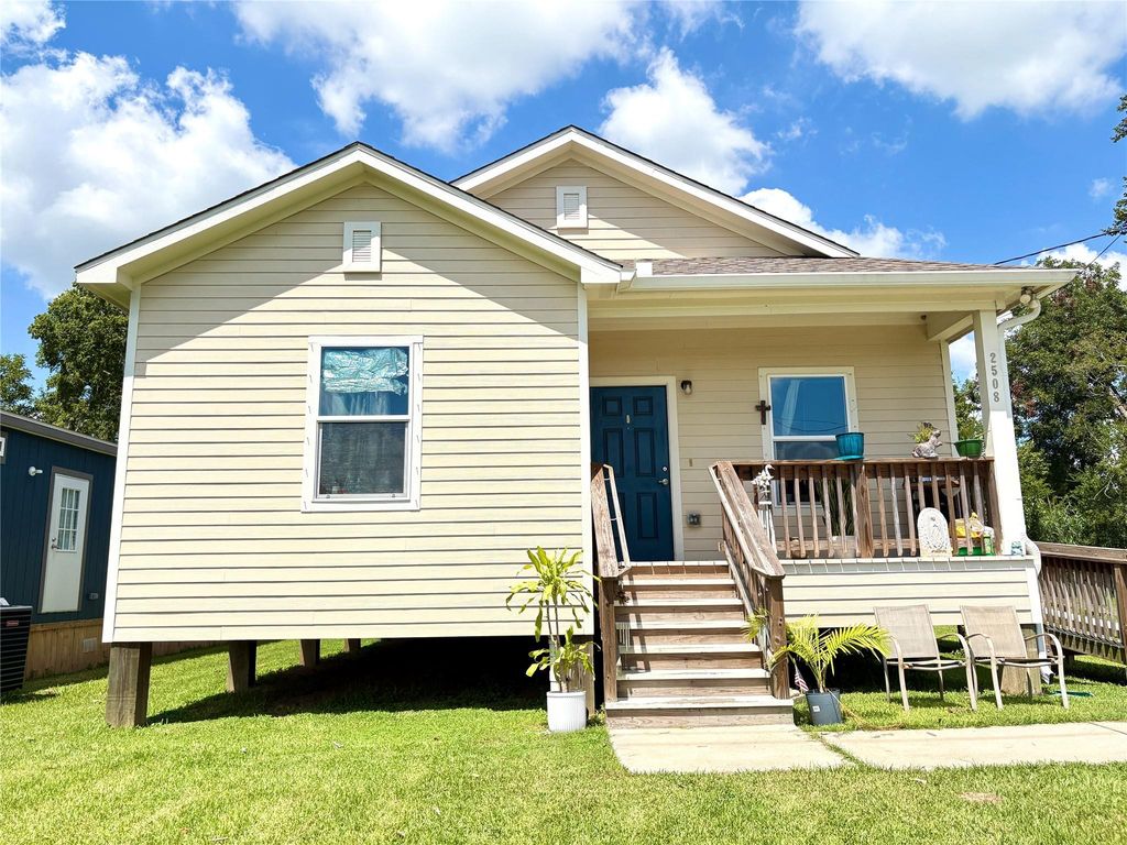 2508 Sycamore Avenue, Bay City, TX 77414