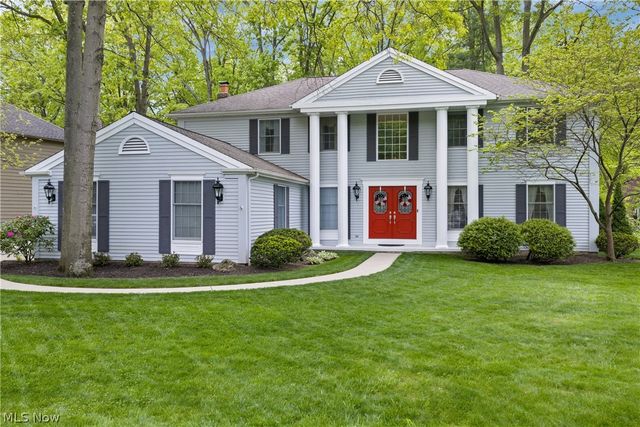 2180 Macon Court, Westlake, OH 44145
