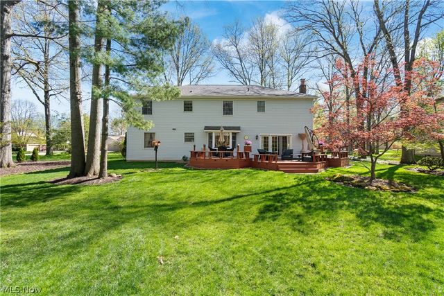 2180 Macon Court, Westlake, OH 44145