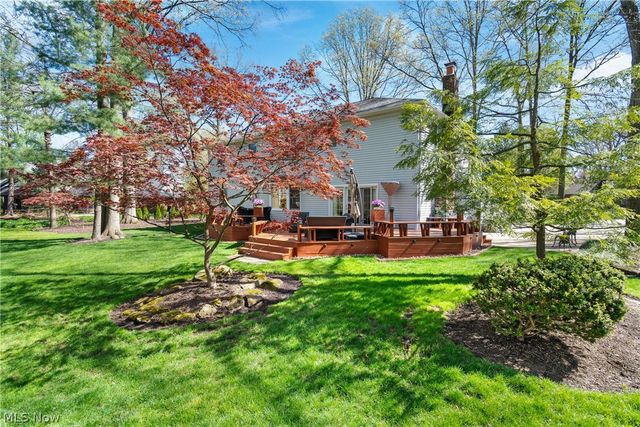 2180 Macon Court, Westlake, OH 44145