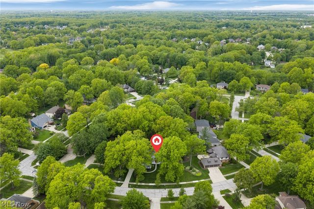 2180 Macon Court, Westlake, OH 44145