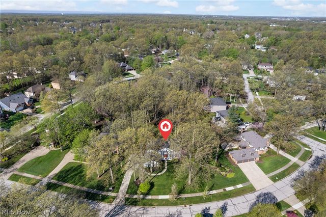 2180 Macon Court, Westlake, OH 44145