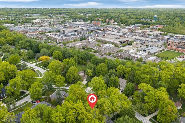 2180 Macon Court, Westlake, OH 44145