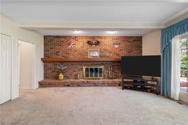 2180 Macon Court, Westlake, OH 44145