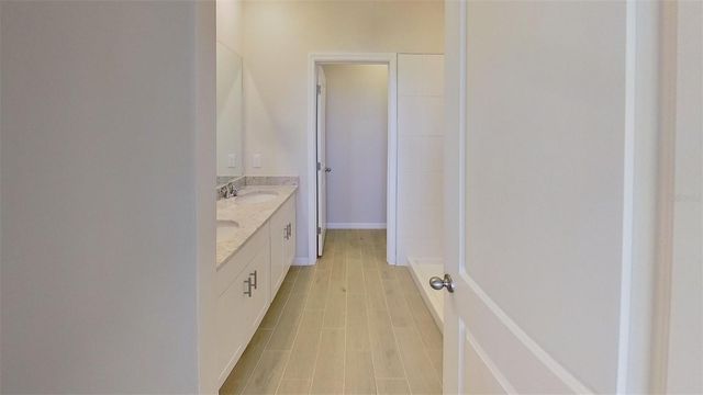 140 HOLLY BANK AVENUE, Nokomis, FL 34275