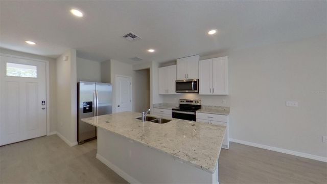 140 HOLLY BANK AVENUE, Nokomis, FL 34275
