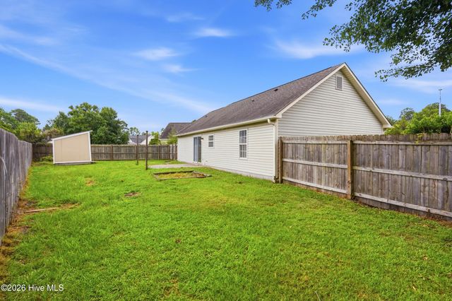 706 Nut Bush Court, Wilmington, NC 28411
