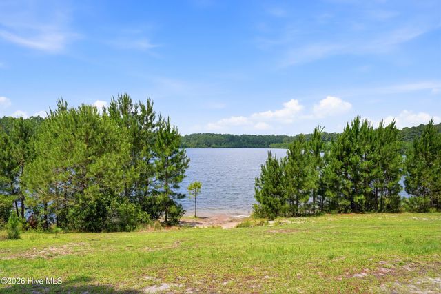 706 Nut Bush Court, Wilmington, NC 28411