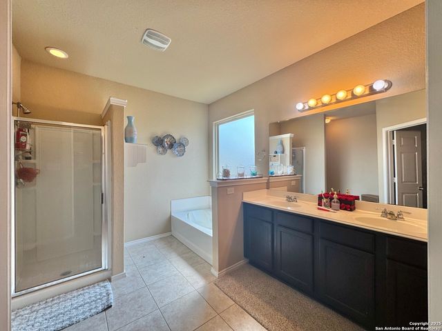 5726 Ivans Farm, San Antonio, TX 78244