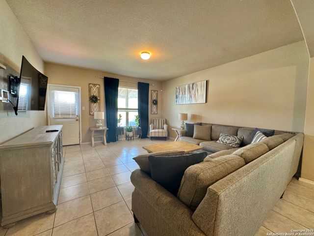 5726 Ivans Farm, San Antonio, TX 78244