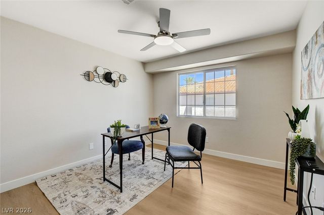 3923 Starfield Lane, Las Vegas, NV 89147