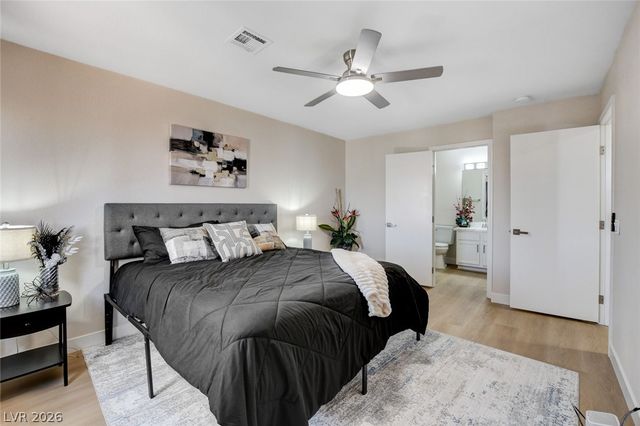 3923 Starfield Lane, Las Vegas, NV 89147