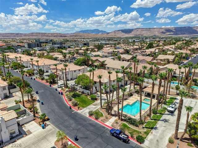 3923 Starfield Lane, Las Vegas, NV 89147