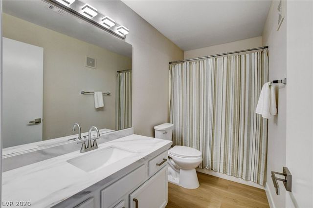 3923 Starfield Lane, Las Vegas, NV 89147