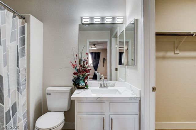 3923 Starfield Lane, Las Vegas, NV 89147