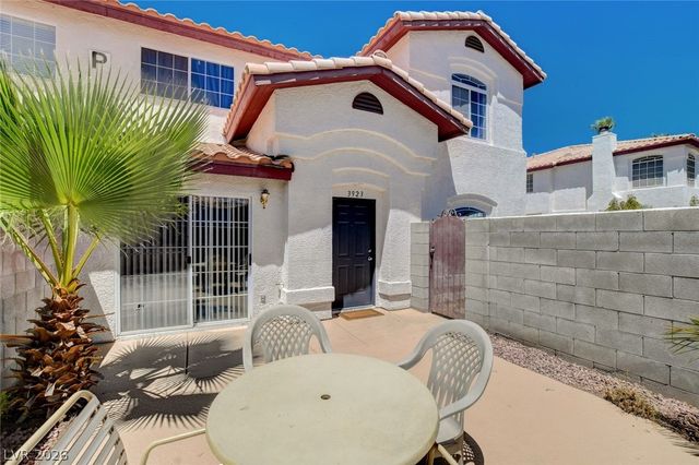 3923 Starfield Lane, Las Vegas, NV 89147