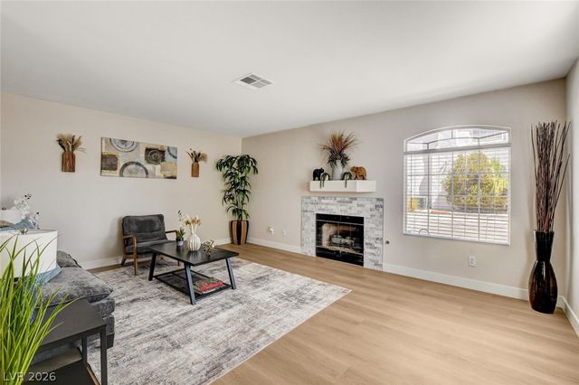 3923 Starfield Lane, Las Vegas, NV 89147