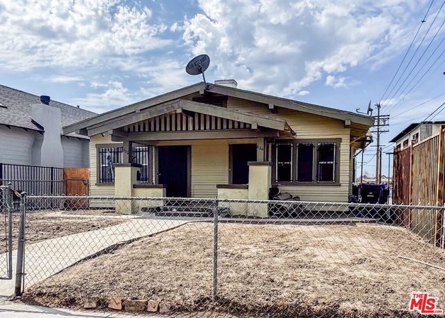 624 E 49th Street, Los Angeles, CA 90011