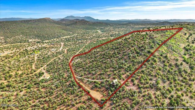 4671 W Cedar Heights Road, Chino Valley, AZ 86323