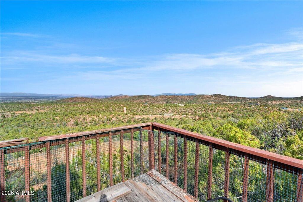 Image 5 of property listing at 4671 W Cedar Heights Road, Chino Valley, AZ 86323