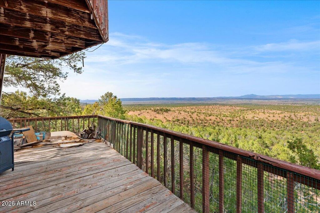 Image 6 of property listing at 4671 W Cedar Heights Road, Chino Valley, AZ 86323