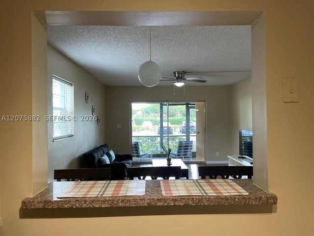 4167 NW 90th Ave 101, Coral Springs, FL 33065
