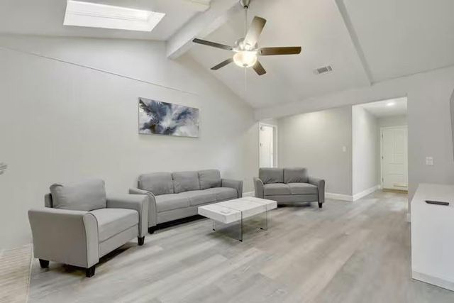2700 Kerrybrook LN, Austin, TX 78757