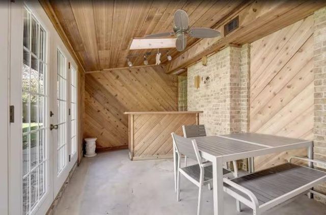 2700 Kerrybrook LN, Austin, TX 78757