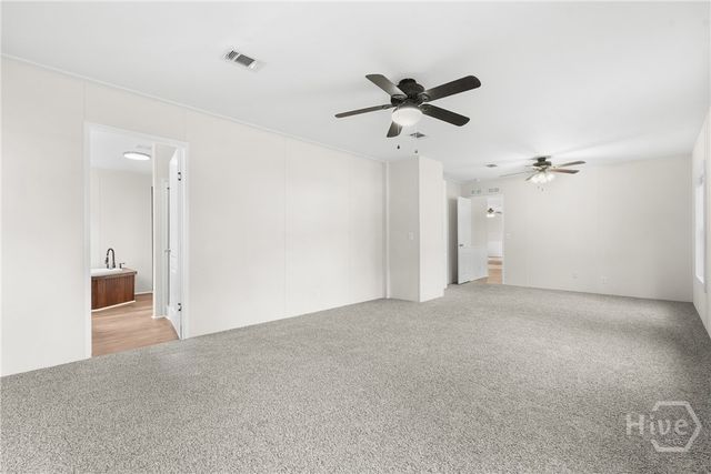 661 Quail Dr, Ludowici, GA 31316