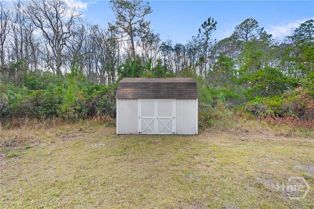 661 Quail Dr, Ludowici, GA 31316
