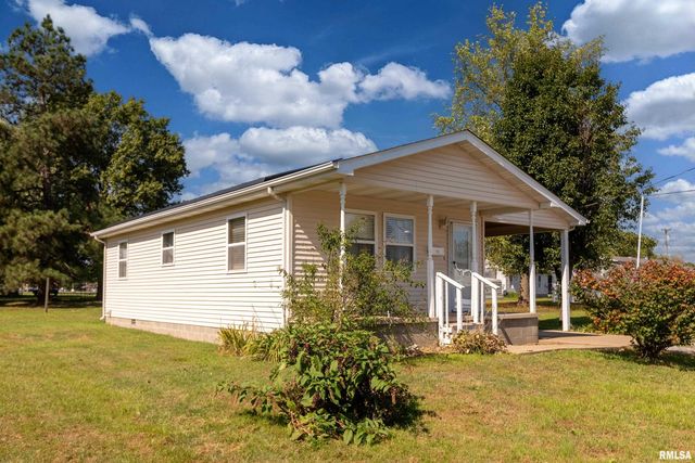 902 N TAFT Street, Marion, IL 62959