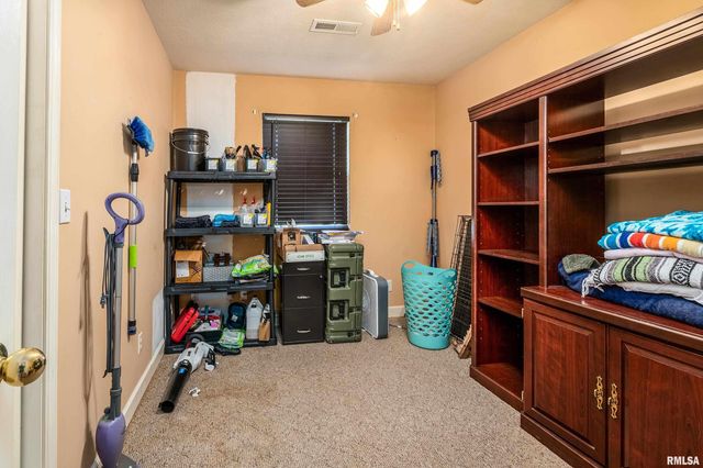 902 N TAFT Street, Marion, IL 62959