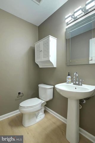 20867 TRINITY SQ, Sterling, VA 20165