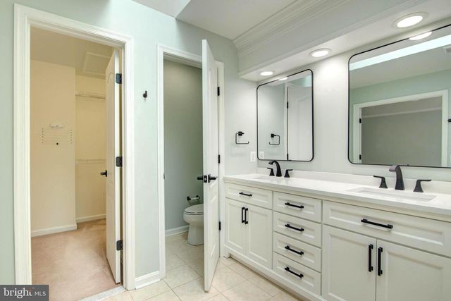 20867 TRINITY SQ, Sterling, VA 20165