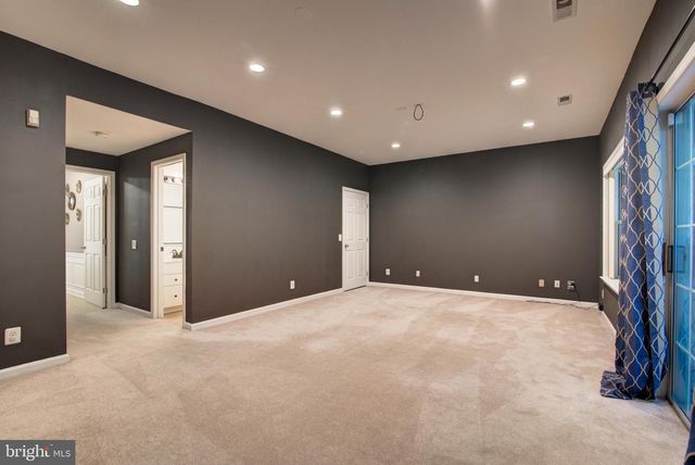 20867 TRINITY SQ, Sterling, VA 20165