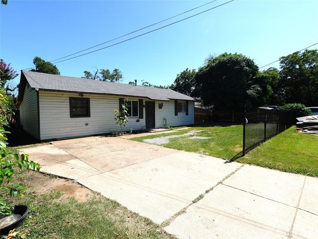 3931 Forbes Street, Fort Worth, TX 76105