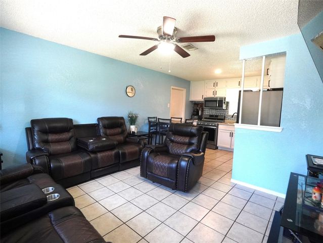 3931 Forbes Street, Fort Worth, TX 76105