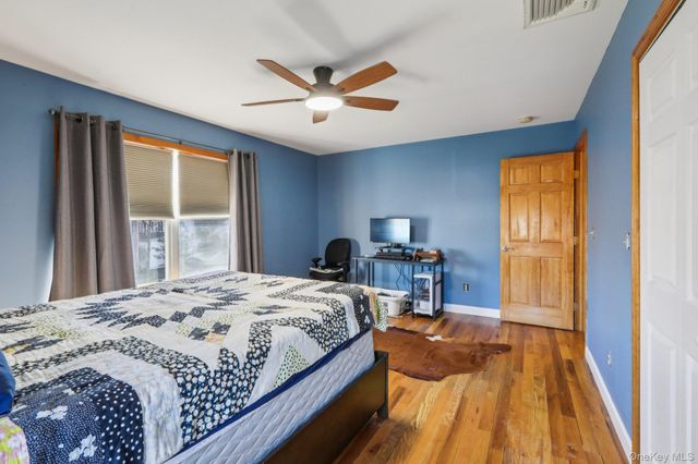65 W Washington Avenue, Pearl River, NY 10965