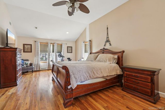 65 W Washington Avenue, Pearl River, NY 10965