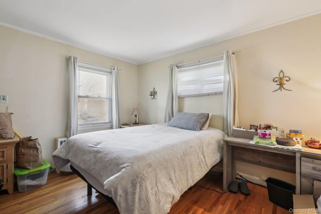 65 W Washington Avenue, Pearl River, NY 10965