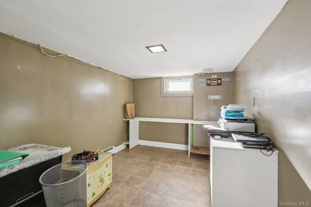 65 W Washington Avenue, Pearl River, NY 10965