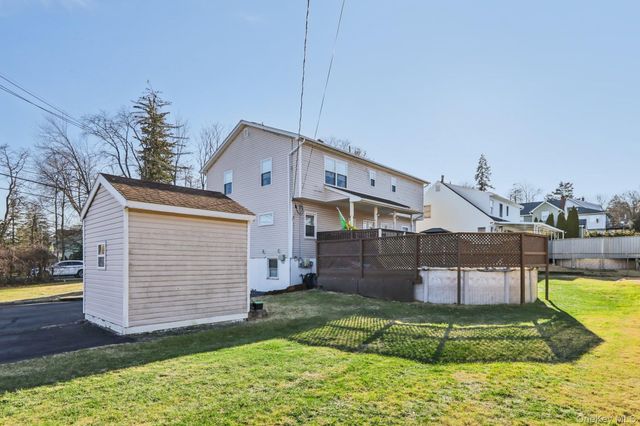 65 W Washington Avenue, Pearl River, NY 10965