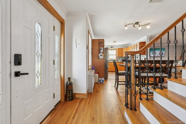 65 W Washington Avenue, Pearl River, NY 10965