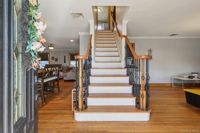 65 W Washington Avenue, Pearl River, NY 10965
