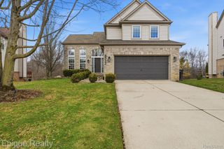 4312 Clear Creek Court, Oakland Charter Township, MI 48306