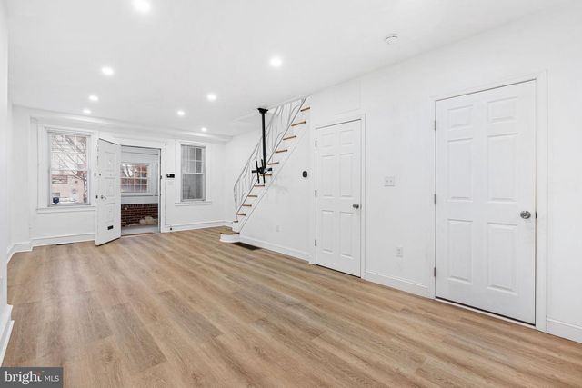 3870 FRANKFORD AVE, Philadelphia, PA 19124